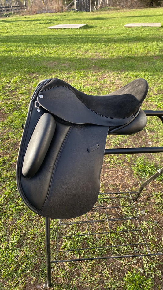 Custom Junior Solo Saddle 16 inch